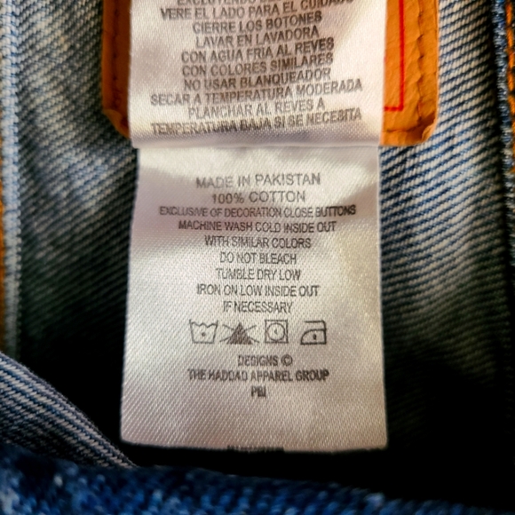 (NWOT) Levi's Denim Jacket - Kids - Picture 6 of 6